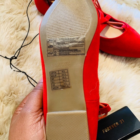 Mossimo red lace up pointy toe flats - Picture 4 of 5